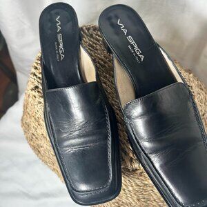 Via Spiga Black Leather Mule Heels Made in Italy Size 7 Slip On Sleek Minimalist